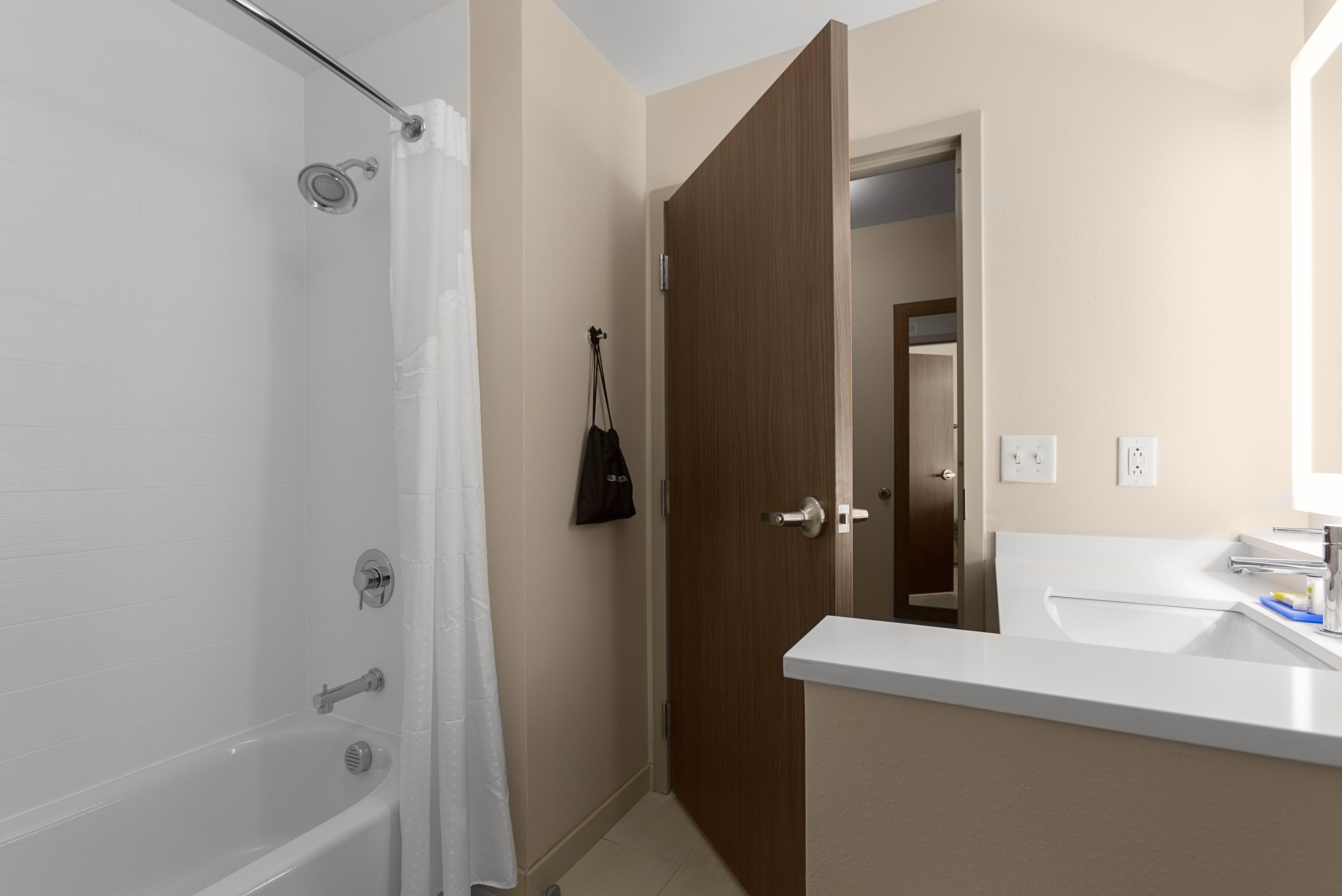Holiday Inn Express & Suites - Fayetteville South, An Ihg Hotel Bagian luar foto
